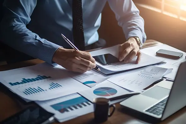 打嗝的意思和含义