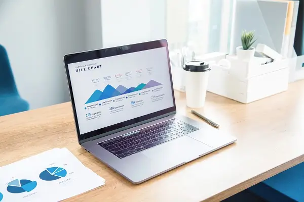 有含义的老人女生